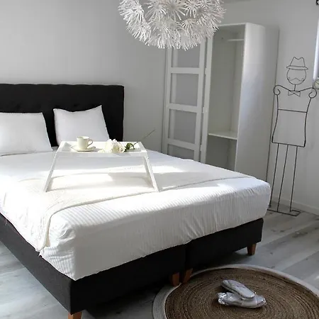 Appartement Blanc Cocooning Sprimont Exterior foto