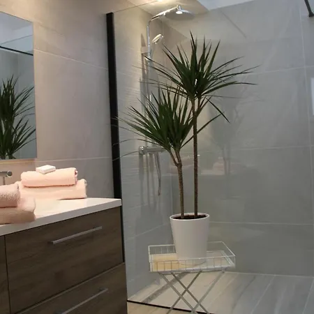 Appartement Blanc Cocooning Sprimont Exterior foto