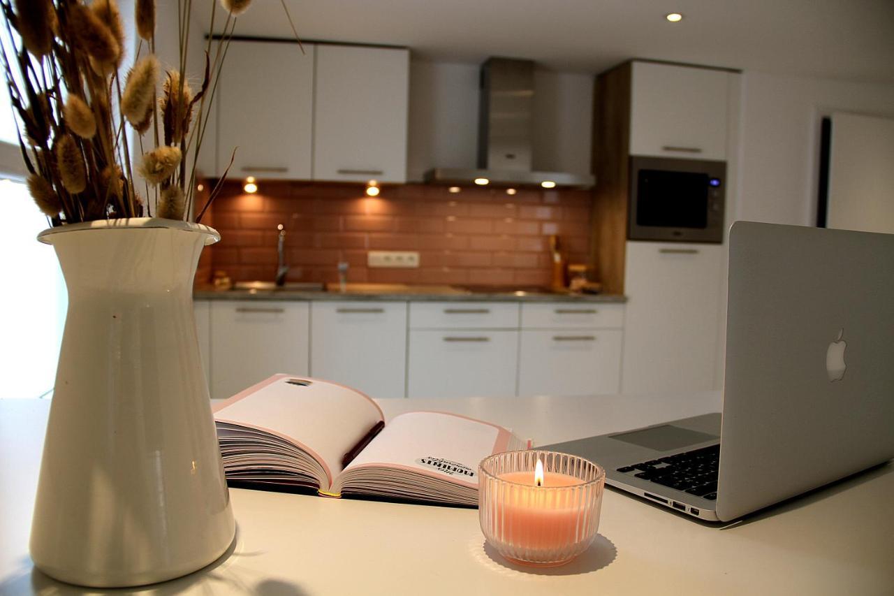 Blanc Cocooning Apartment