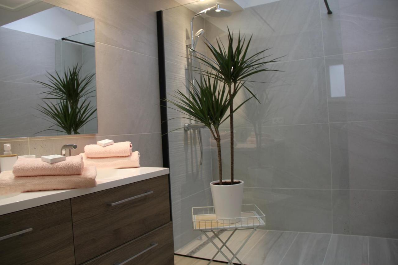 Blanc Cocooning Apartment